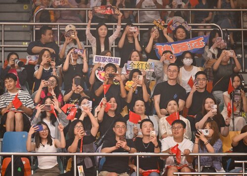 Good show! Members of China’s national team from the #ParisOlympics showed off their sports skills and talent in front of an audience of over 2,600 during a gala show at Hong Kong's Queen Elizabeth Stadium last night (Aug 30). Demonstrations of table tennis, badminton and… https://t.co/kfYLstk8F5 https://t.co/taIEiUKGil