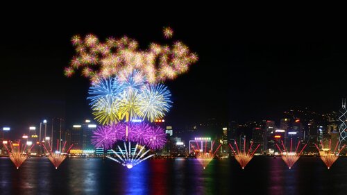 Get ready to ring in the new year in Hong Kong! On New Year’s Eve, Victoria Harbour will transform into a stunning stage for the city's largest countdown fireworks celebration. A dazzling 12-minute extravaganza themed “The Symphony of Happiness”, featuring new spectacular… https://t.co/WqlcP7Edbm https://t.co/0H5ZG2wjQz