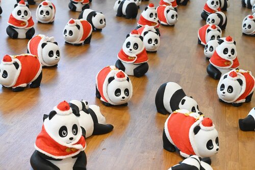 Over 800 adorable panda sculptures are ready to celebrate the Lunar New Year with you at Tsuen Wan D·PARK (Jan 17 to Mar 6), as part of Hong Kong's largest panda-themed exhibition PANDA GO! FEST HK. The beloved “PANDA GO! GUIDE” will make a special appearance on Sun (Jan 19) to… https://t.co/BJDzEAQn42 https://t.co/llgeVYSuBq