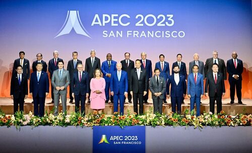 International co-operation and implementation of strong and constructive policies are vital in combatting climate change, Financial Secretary 陳茂波 Paul M.P. Chan said at the Asia-Pacific Economic Cooperation (APEC) Economic Leaders' Meeting in San Francisco (Nov 16). Hong Kong is set to increase the ratio of zero-carbon energy to 60 to 70 per cent within the energy supply structure while formulating a strategy of hydrogen development. https://www.info.gov.hk/gia/general/202311/17/P2023111700468.htm  #hongkong #brandhongkong #asiasworldcity #APEC #connected #financialservices #businessopportunity 財經事務及庫務局 Financial Services and the Treasury Bureau