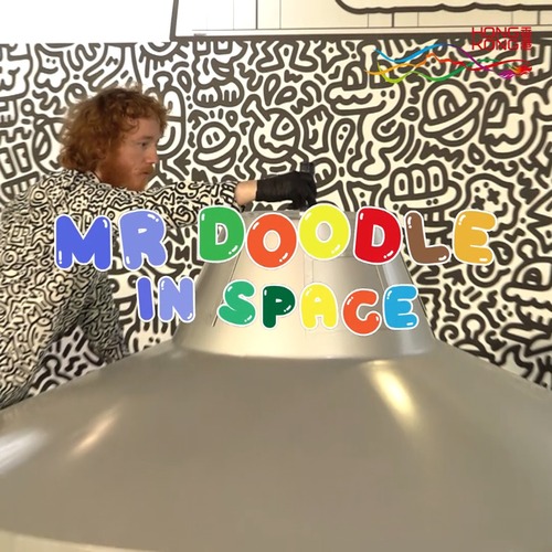 Scribbling time 🖌! British artist Sam Cox, a.k.a. Mr Doodle, in doodle-covered clothing has recently given a live performance of covering a spaceship model with his signature graffiti at MTR Hong Kong Station (Nov 19). Created to bring universal joy, the artwork of the space-themed exhibition will be donated to charitable causes for local children. “Mr Doodle in Space” Exhibition at Living Art Stage, Hong Kong Station 📆Until 3 December 2023 📍 The Central Subway of MTR Hong Kong Station (paid area near Entrance/Exit C of Hong Kong Station)  MTR  #hongkong #brandhongkong #asiasworldcity #artsandculture #SamCox #MrDoodle #MTR #MrDoodleinSpace