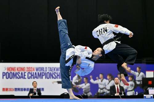 Kihap🥋! The World Taekwondo Poomsae Championships – the highest-level taekwondo competition after the Olympics – saw a record 1,727 athletes representing around 80 countries and regions in action at the Hong Kong Coliseum (Nov 30-Dec 4). While Korea won the Best Team Award, Team Hong Kong, China clinched one silver🥈and four bronze🥉 medals, marking their best ever performance in the sport. Well done👏!  #hongkong #brandhongkong #asiasworldcity #HongKong2024WorldTaekwondoPoomsaeChampionships #megaevents #megaHK Hong Kong 2024 World Taekwondo Poomsae Championships