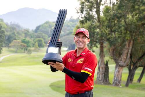 高爾夫巨星加西亞（Sergio Garcia）和米基遜（Phil Mickelson）在 LIV Golf 香港站（3月7日至9日）表現出色，在香港哥爾夫球會優美的環境中施展渾身解數，讓現場觀眾嘆為觀止。西班牙傳奇球手加西亞以低標準桿18桿贏得他的第二個LIV Golf冠軍，領先南非球手保美斯特（Dean Burmester）三桿，而米基遜則奪得第三名。數以萬計的觀眾到場享受 LIV Golf 標誌性的熾熱氣氛、精彩娛樂和兒童遊戲，盡興而歸🎉。  Hong Kong Golf Club - Official  #香港 #香港品牌 #亞洲國際都會 #盛事之都 #LIVGolf #盛事香港 #盛匯超級三月