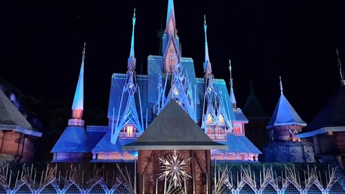 World's first #Frozen-themed land is set to open to the public in Hong Kong on Nov 20❄️🏰! It's a seven-year effort coming to fruition and marks the 18th anniversary of Hong Kong Disneyland and the centenary of The Walt Disney Company. Slotting in a few other events for business and leisure from the second half of November till December, such as the Asia Pacific Business Forum 2023, Hong Kong Winter Fest and FIBE 3x3 World Tour Hong Kong Masters 2023, a visit to Hong Kong is never more exhilarating than this. Learn more at: www.brandhk.gov.hk  「#魔雪奇緣世界」下周一 (11月20日) 正式登陸香港迪士尼樂園❄️🏰！這是全球首個及最大型魔雪奇緣主題園區。香港亦將於11月下旬到年底舉辦如 #亞太商業論壇2023、#香港繽紛冬日巡禮2023、2023 #FIBA3x3世界巡迴賽香港大師賽 等多項大型盛事，了解更多：www.brandhk.gov.hk  Video: @hkdisneyland   #hongkong #brandhongkong #asiasworldcity #Frozen #TravelHK #DisneyHK #HongKongWinterFest #香港 #香港品牌 #亞洲國際都會 #魔雪奇緣 #香港迪士尼 #香港繽紛冬日巡禮 #盛事之都