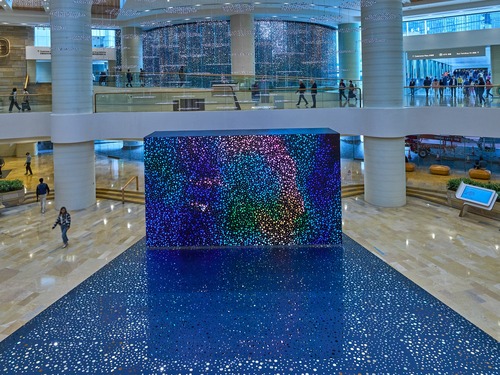 A captivating sensory experience! The #PacificPlace shopping centre is hosting a show by renowned First Nations Australian artist Daniel Boyd (Mar 21 - Apr 7), on the side-lines of the 2024 edition of @ArtBasel Hong Kong. It explores identity, memory, perception and history through the moving image, mirrored floor and window treatments, offering visitors unexpected encounters. ✨  耳目一新的光影體驗！位於金鐘的 #太古廣場 呈獻 @ArtBasel 巴塞爾藝術展香港展會2024「藝聚空間」的場外唯一作品，著名澳洲原住民藝術家 #DanielBoyd 的裝置藝術《Doan》首度登場，展期由3月21至4月7日。作品由三個相輔相成的元素組成，結合流動影像作品、鏡面舞台及經特別布置的窗戶，探索身分、記憶、感知及歷史等主題，帶領觀眾展開一場獨特的藝術旅程。✨  🔎 https://bit.ly/3HOs5pm  1. Pacific Place hosts Doan, an offsite project of Encounters of Art Basel Hong Kong. 太古廣場展出《Doan》，為巴塞爾藝術展香港展會2024 「藝聚空間」的場外展區項目。  2. The artist transforms the surface of Pacific Place's panoramic window panes with his installation Doan. Daniel Boyd特別布置太古廣場的窗戶，演繹場域特定藝術裝置《Doan》。  3. Renowned First Nations Australian artist Daniel Boyd. 著名澳洲原住民藝術家 Daniel Boyd。  Photo credit / 圖片： Pacific Place 太古廣場 @pacificplacehk  #hongkong #brandhongkong #asiasworldcity #megaevents #megaHK #香港 #香港品牌 #亞洲國際都會 #盛事之都 #盛事香港 #藝術與文化 #巴塞爾藝術展香港展會#artsandculture #ArtBasel